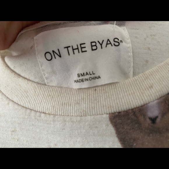 On the Byas Sheep shirt - Picture 3 of 3
